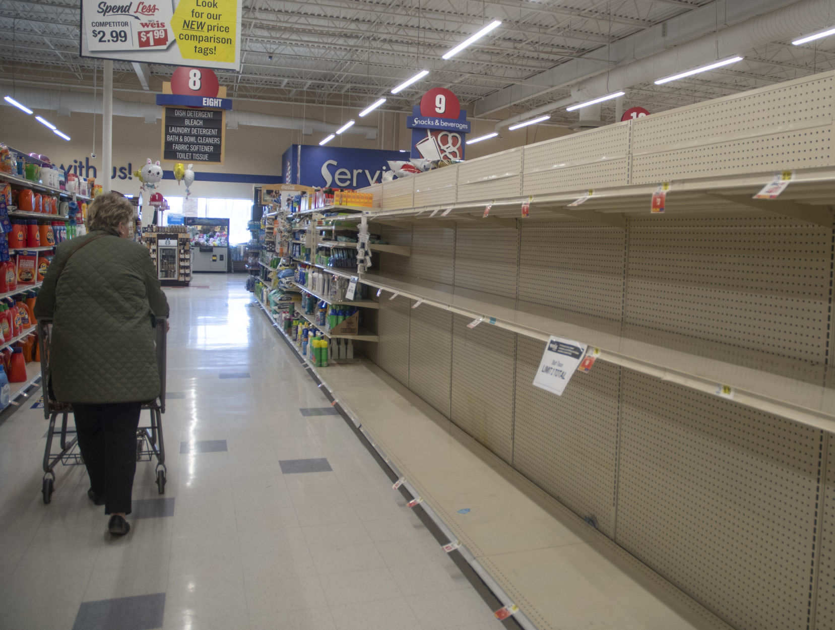 Grocery store stock, Weis